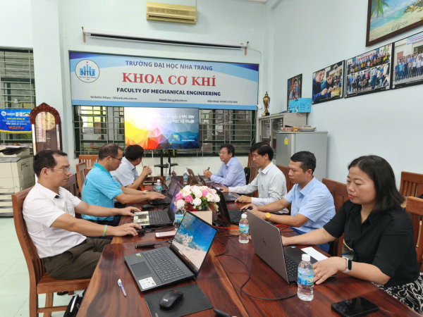 SINH HOẠT HỌC THUẬT - BỘ MÔN KỸ THUẬT NHIỆT LẠNH