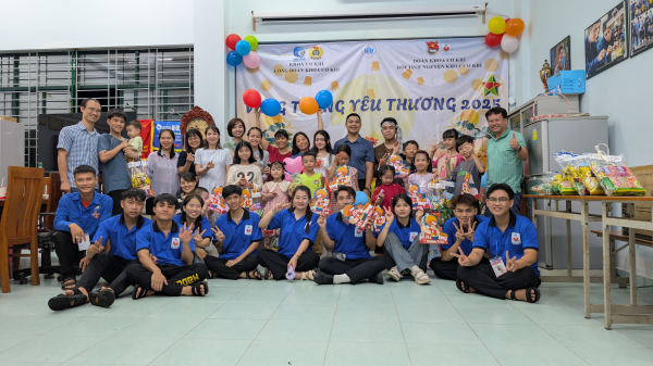 “Vầng Trăng Yêu Thương 2025” – Tết Trung thu ấm áp tình thân, lan tỏa yêu thương