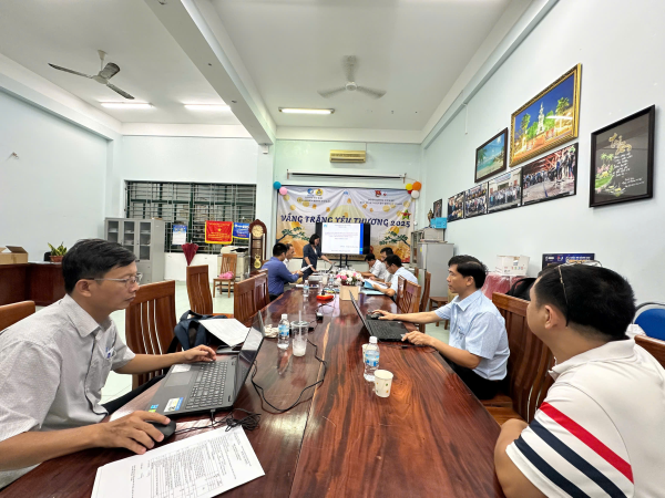 Khoa Cơ khí tổ chức nghiệm thu hai đề tài Nghiên cứu khoa học cấp Trường đợt 2 năm 2025