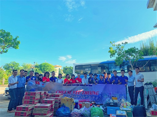 TỔNG KẾT CÔNG TÁC ĐOÀN VÀ PHONG TRÀO THANH NIÊN  NĂM HỌC 2020 – 2021