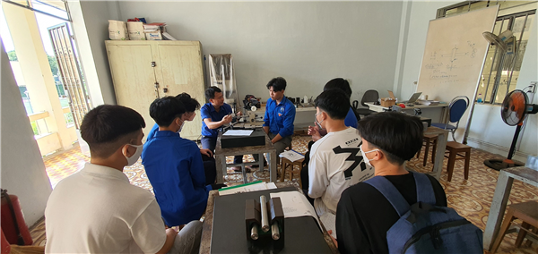 BỘ MÔN CHẾ TẠO MÁY TỔ CHỨC GẶP MẶT TÂN SINH VIÊN 