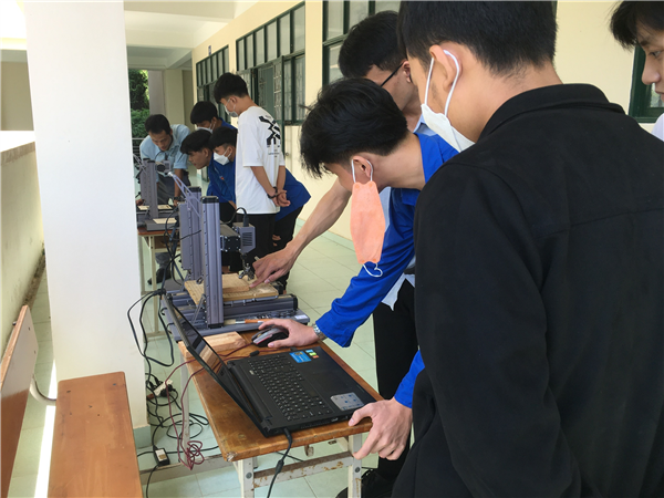 BỘ MÔN CHẾ TẠO MÁY TỔ CHỨC GẶP MẶT TÂN SINH VIÊN 