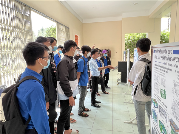 BỘ MÔN CHẾ TẠO MÁY TỔ CHỨC GẶP MẶT TÂN SINH VIÊN 