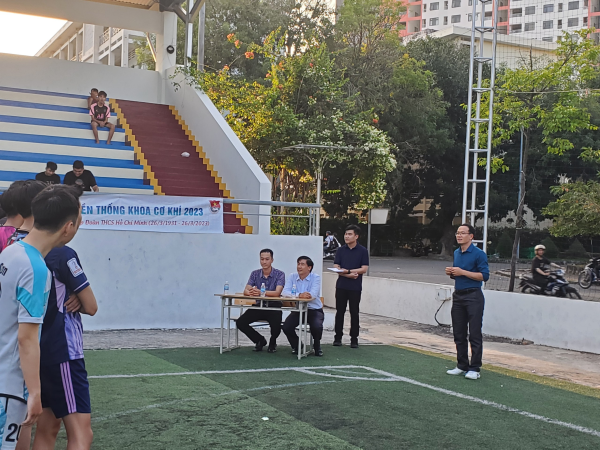 KHAI MẠC GIẢI BÓNG ĐÁ TRUYỀN THỐNG KHOA CƠ KHÍ NĂM 2023