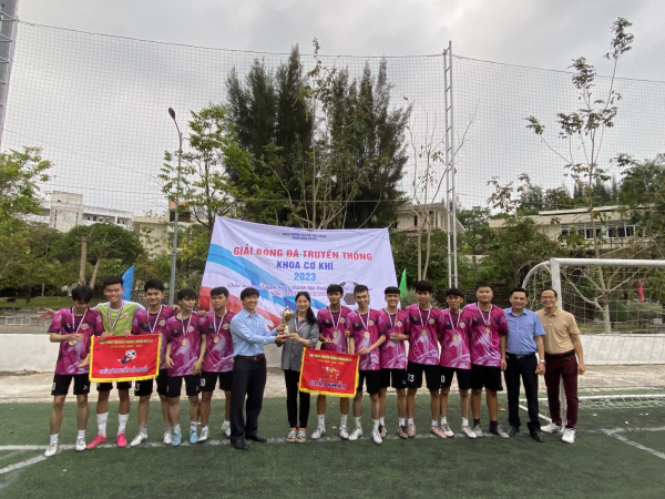 BẾ MẠC GIẢI BÓNG ĐÁ TRUYỀN THỐNG KHOA CƠ KHÍ 2023