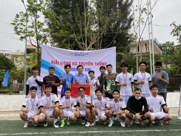 BẾ MẠC GIẢI BÓNG ĐÁ TRUYỀN THỐNG KHOA CƠ KHÍ 2023