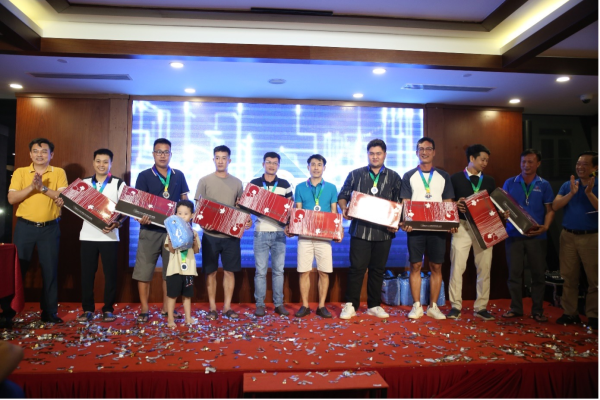 GIẢI BÓNG ĐÁ TRANH CÚP VISRAE 2025 CHÀO MỪNG ĐẠI HỘI ĐẢNG BỘ TRƯỜNG ĐẠI HỌC NHA TRANG LẦN THỨ XXII