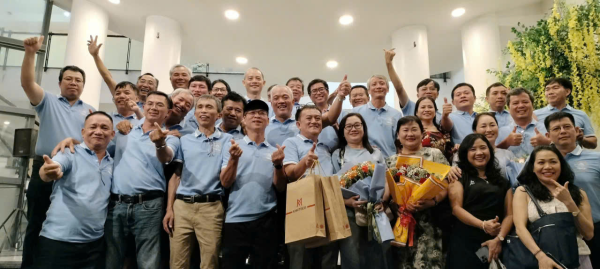 CHÀO MỪNG CỰU SINH VIÊN VỀ THĂM TRƯỜNG NHÂN DỊP NGÀY TRUYỀN THỐNG CỦA TRƯỜNG 1-8-2025