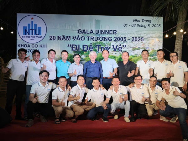 CHÀO MỪNG CỰU SINH VIÊN VỀ THĂM TRƯỜNG NHÂN DỊP NGÀY TRUYỀN THỐNG CỦA TRƯỜNG 1-8-2025